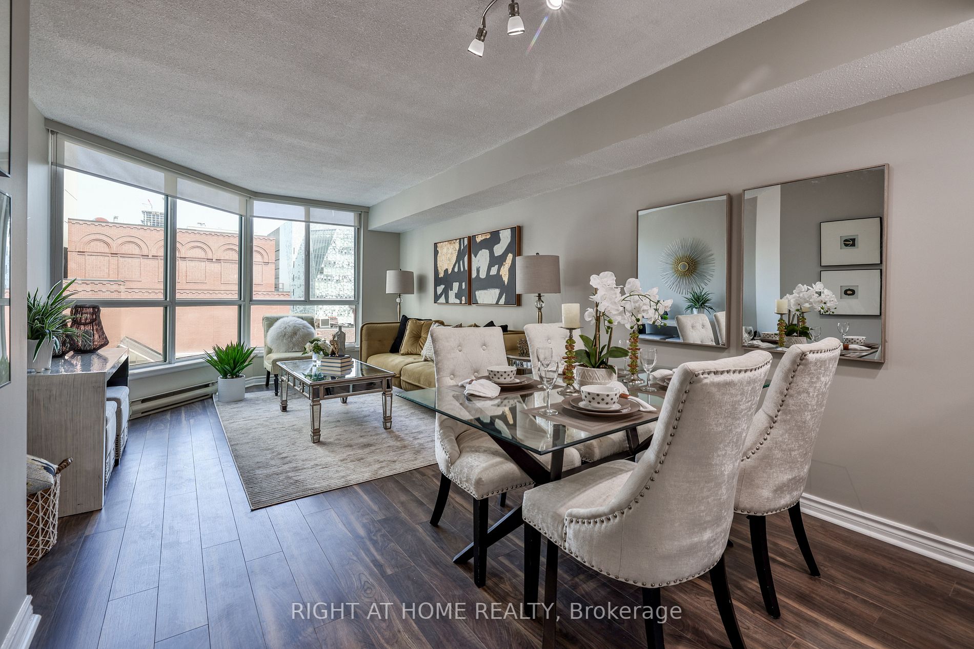 709 38 Elm St, Toronto Sold, C6026808 Condos.ca