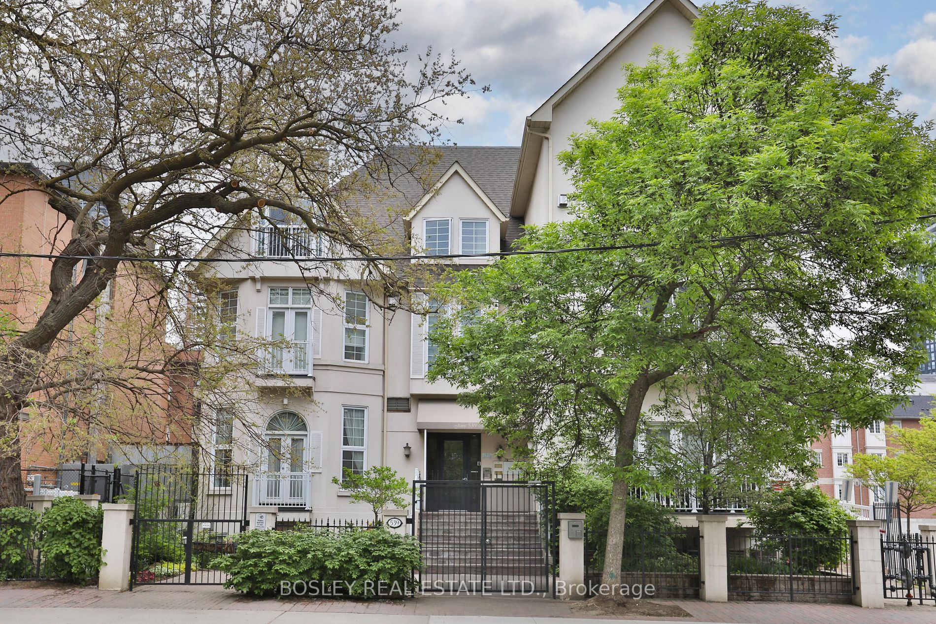 M9 539 Jarvis St, Toronto Terminated, C6027272 Condos.ca