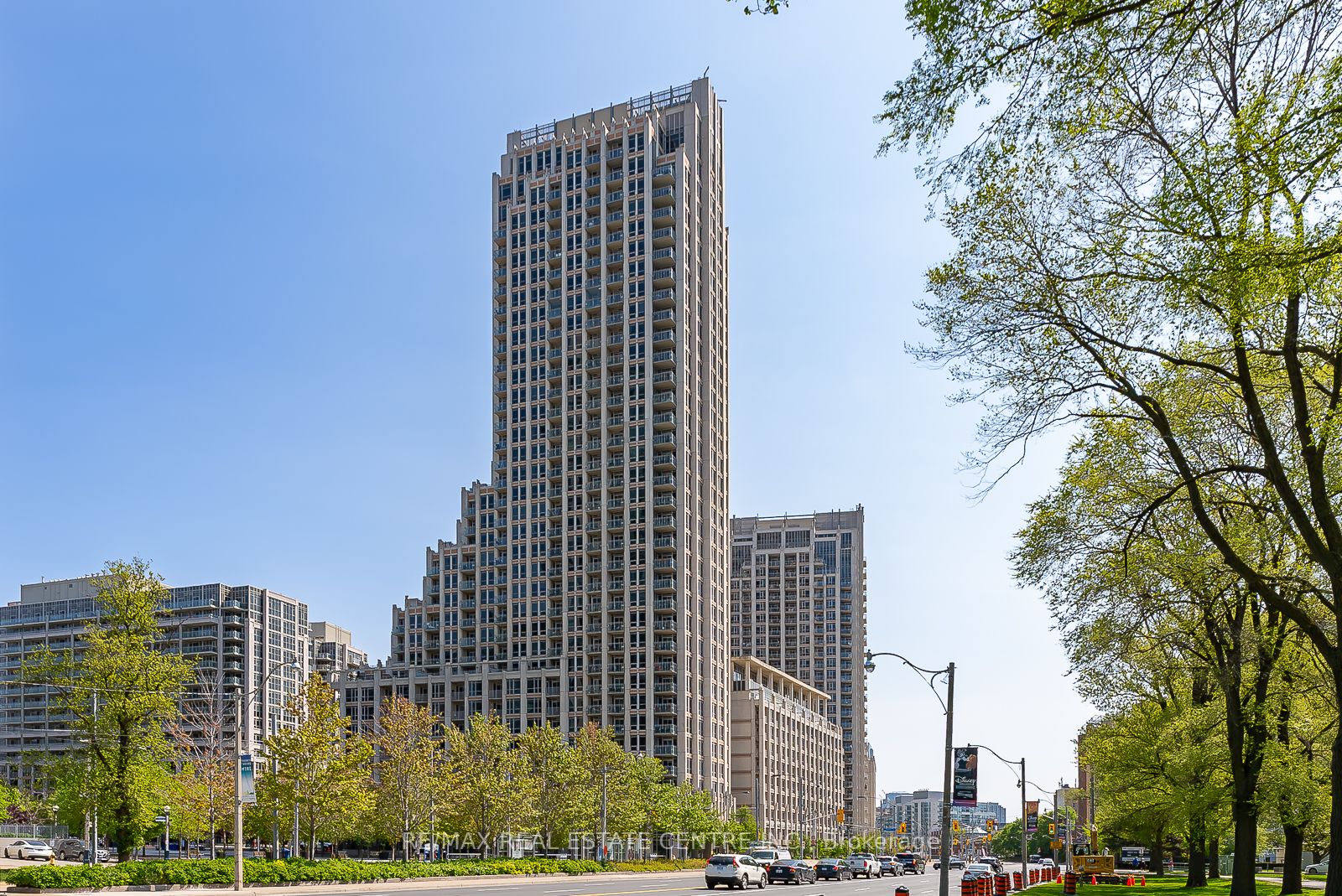 1410 628 Fleet St, Toronto Leased, C6030652 Condos.ca