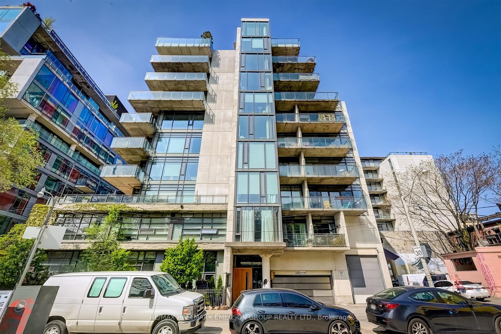 409 10 Morrison St, Toronto Sold, C6061140 Condos.ca