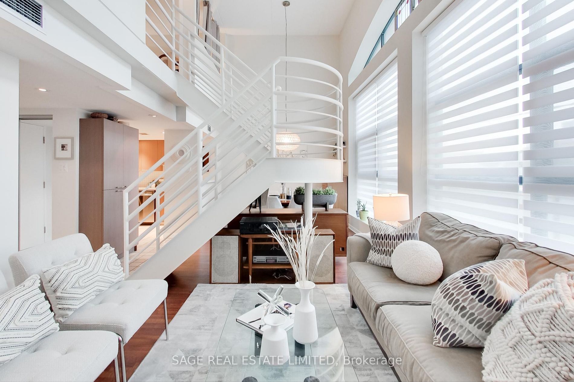 207 393 King St E, Toronto Sold, C6097700 Property.ca