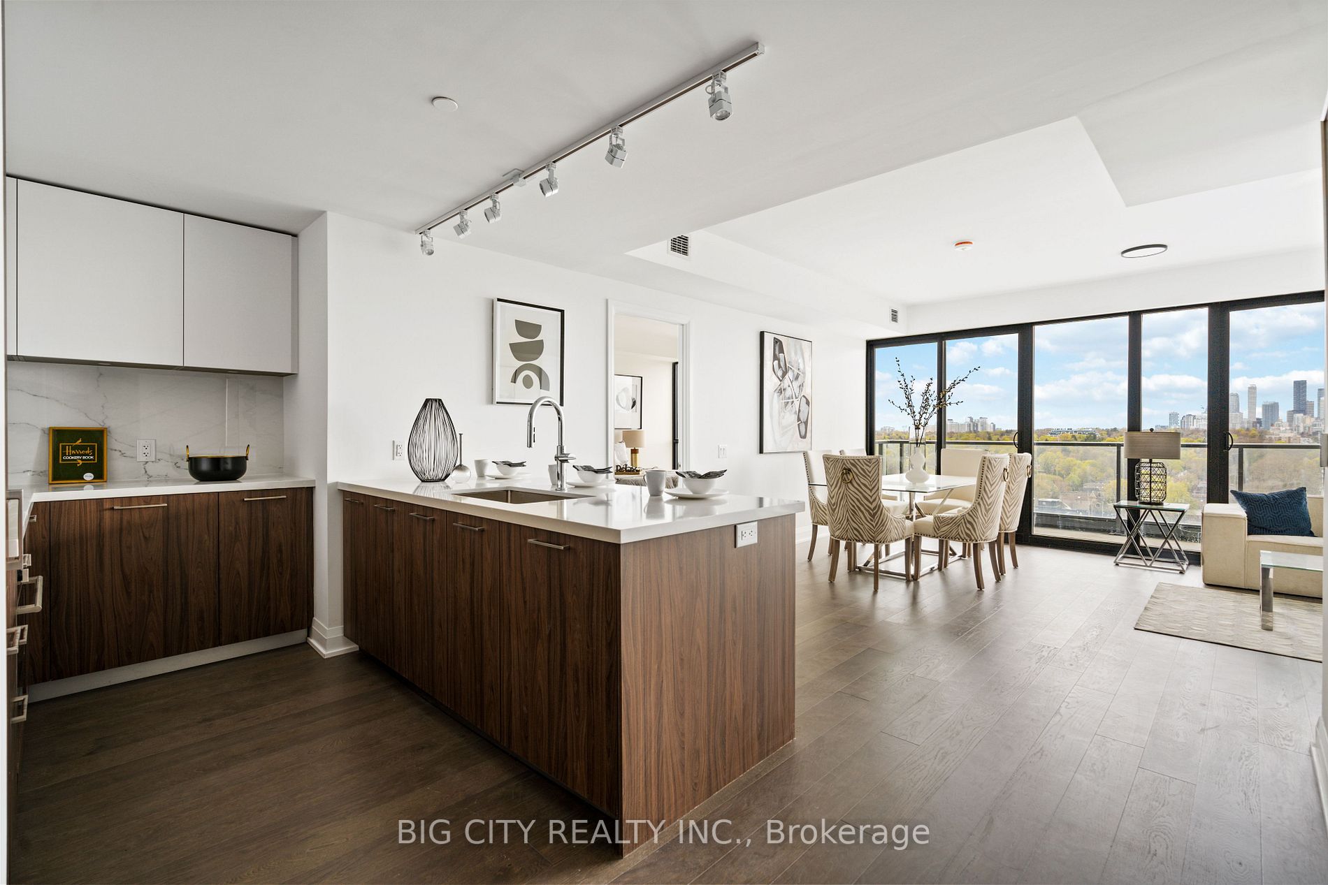 1303 33 Frederick Todd Way, Toronto Terminated, C6170932 Condos.ca