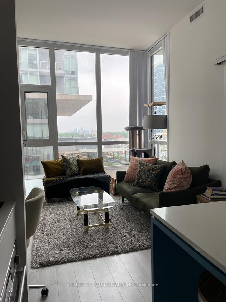 405 33 Helendale Ave, Toronto Leased, C6178664 Condos.ca