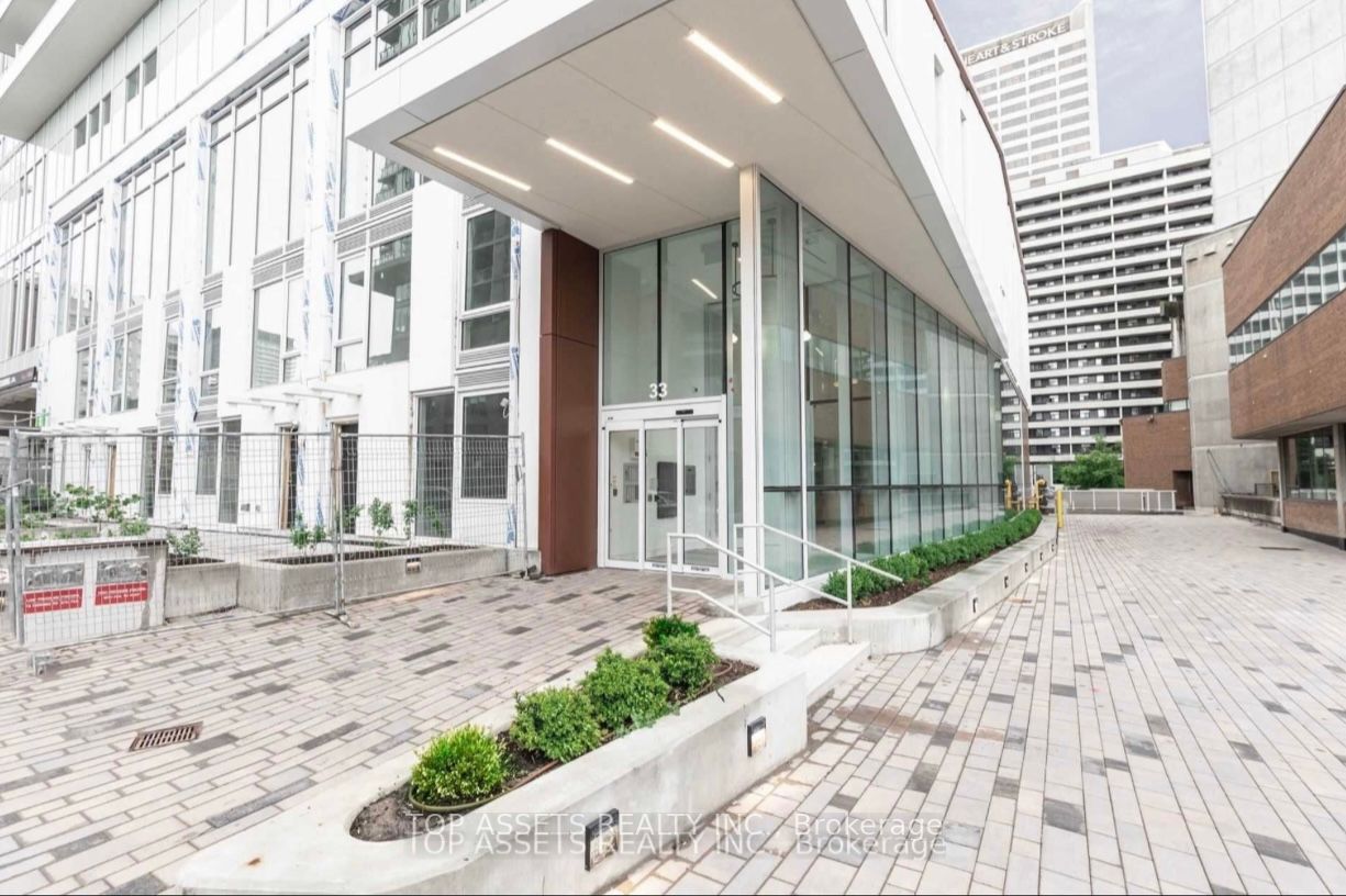 803 33 Helendale Ave, Toronto Terminated, C6215396 Condos.ca