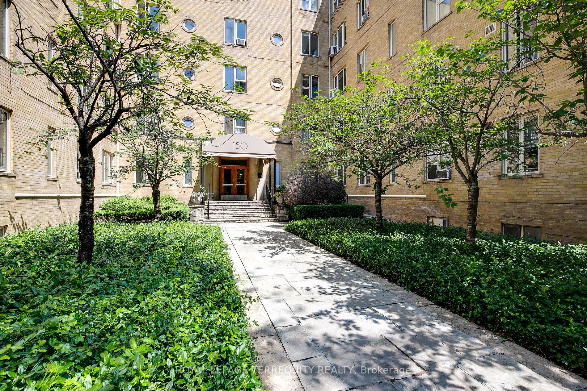 132 150 Farnham Ave, Toronto Sold, C6628766 Condos.ca