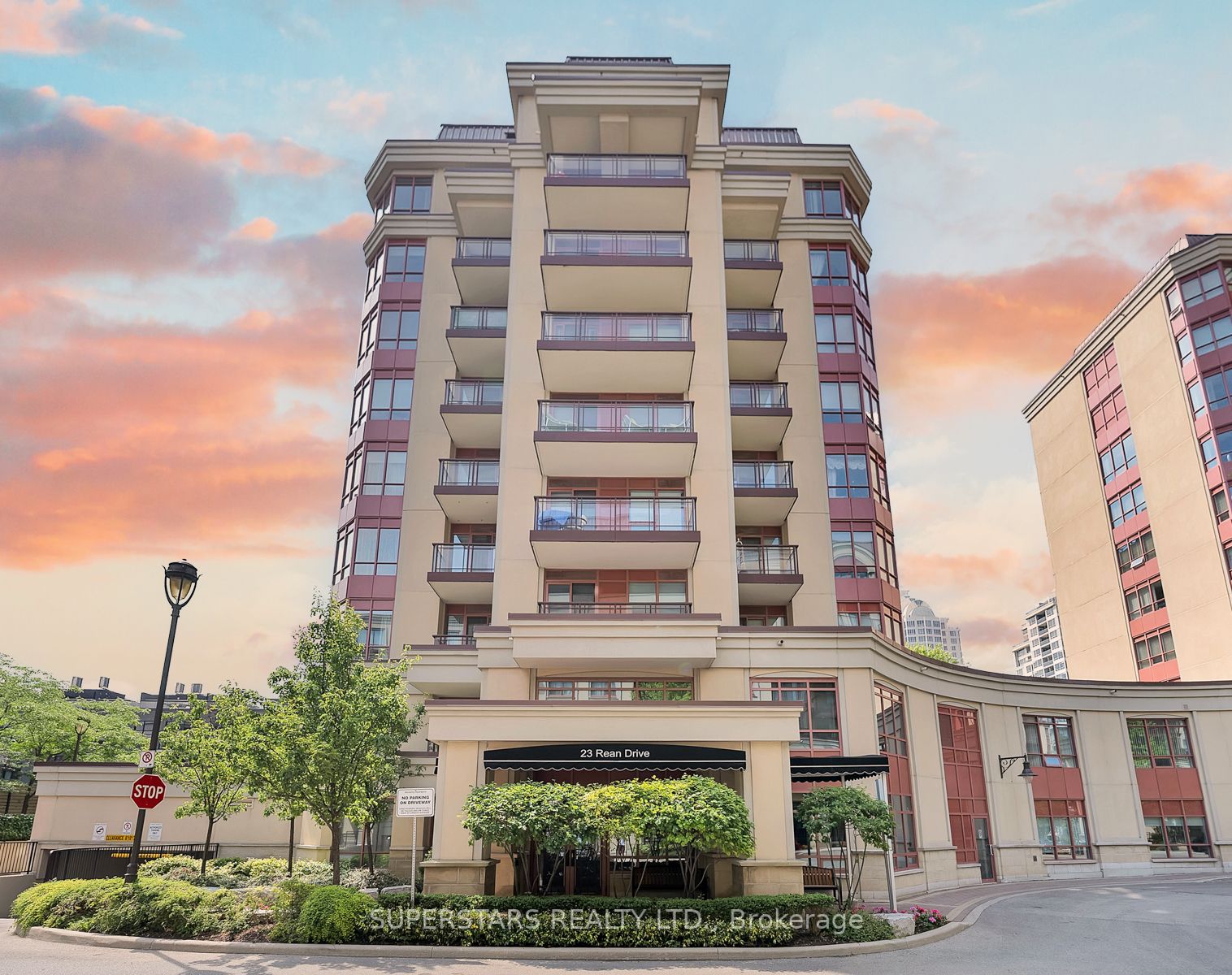 807 23 Rean Dr, North York For Sale 599,000 Condos.ca