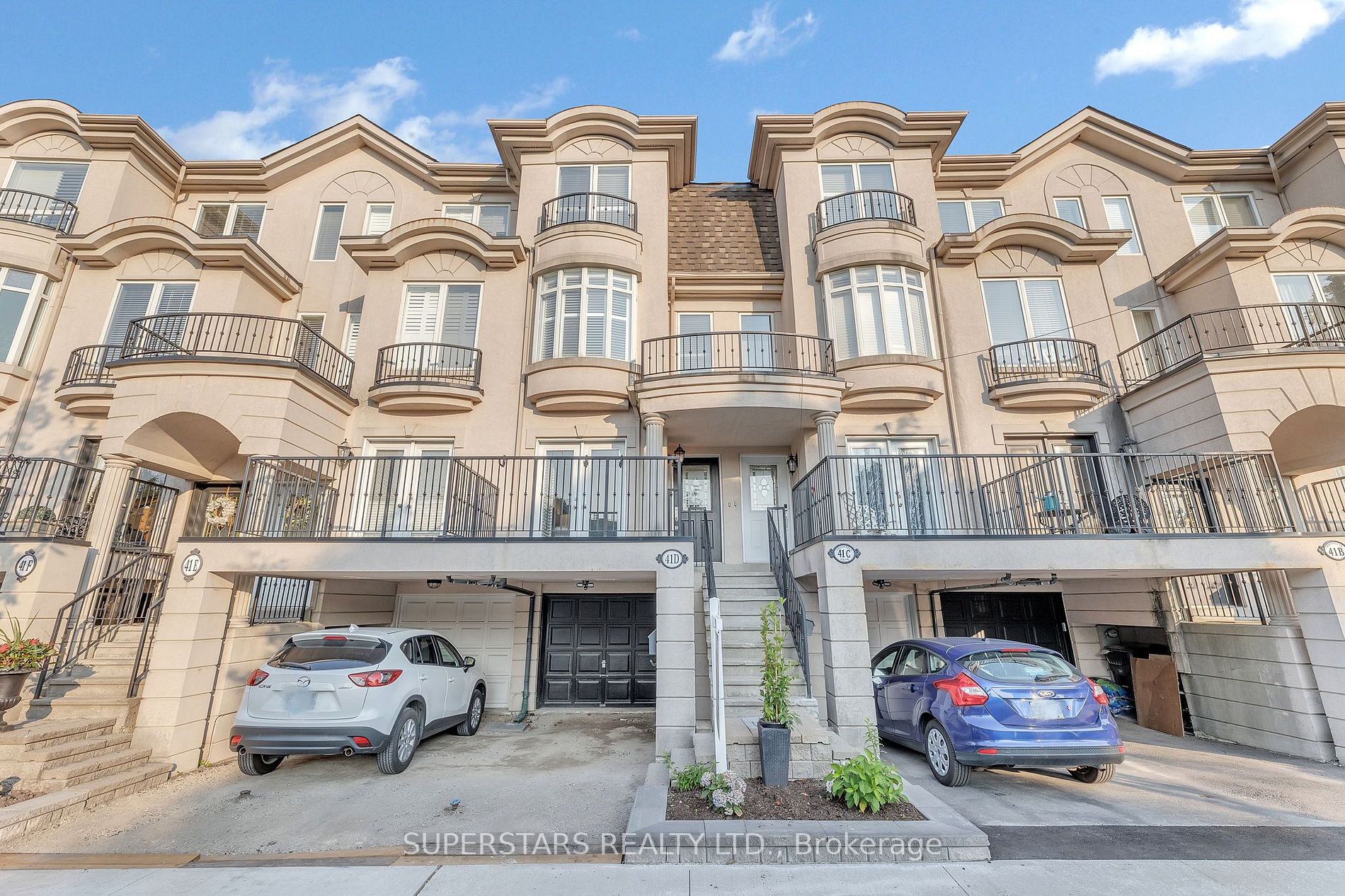 41D Green Belt Dr, North York Sold, C6658794 Condos.ca