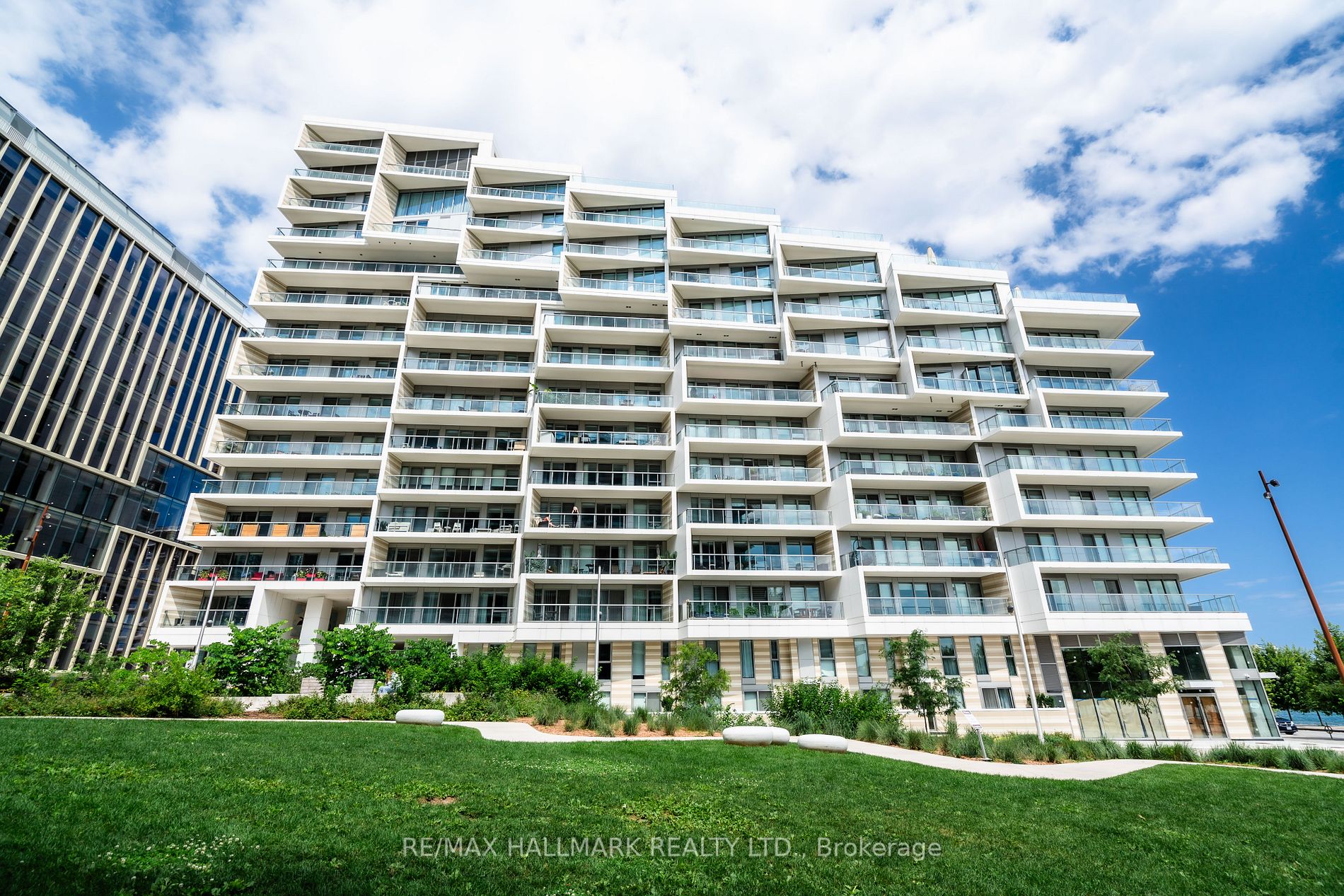 422 118 Merchants' Wharf, Toronto Terminated, C6683232 Condos.ca 422 118 Merchants' Wharf, Toronto Terminated, C6683232 Condos.ca