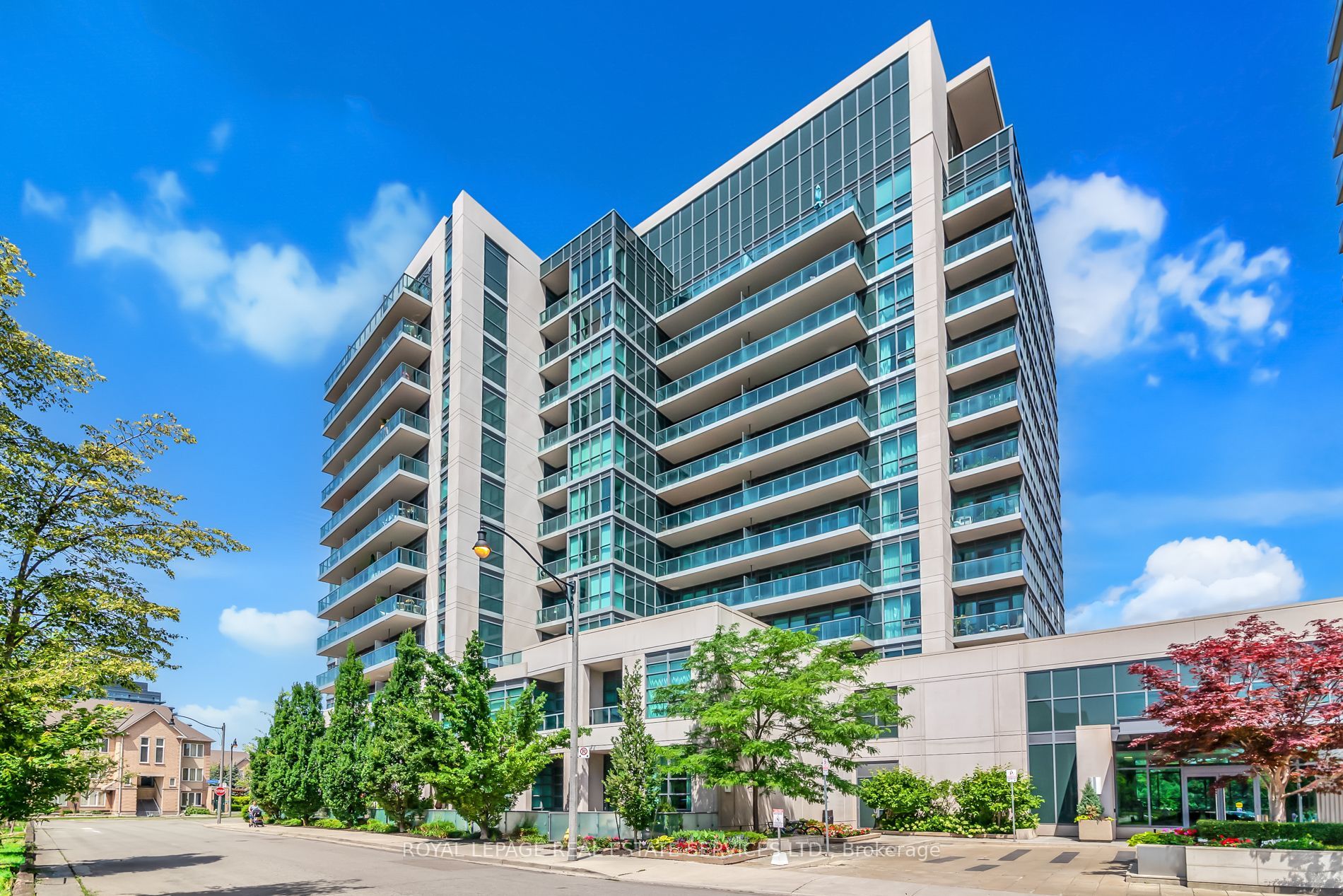 521 35 Brian Peck Cres, East York Terminated, C6685380 Condos.ca