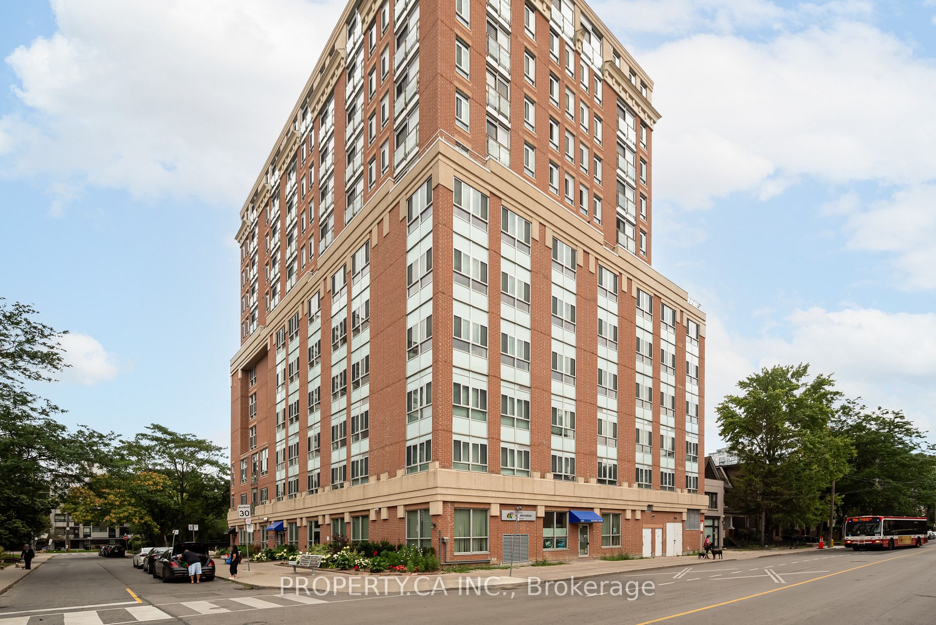 PH4 15 Maplewood Ave, York Terminated, C6722154 Condos.ca