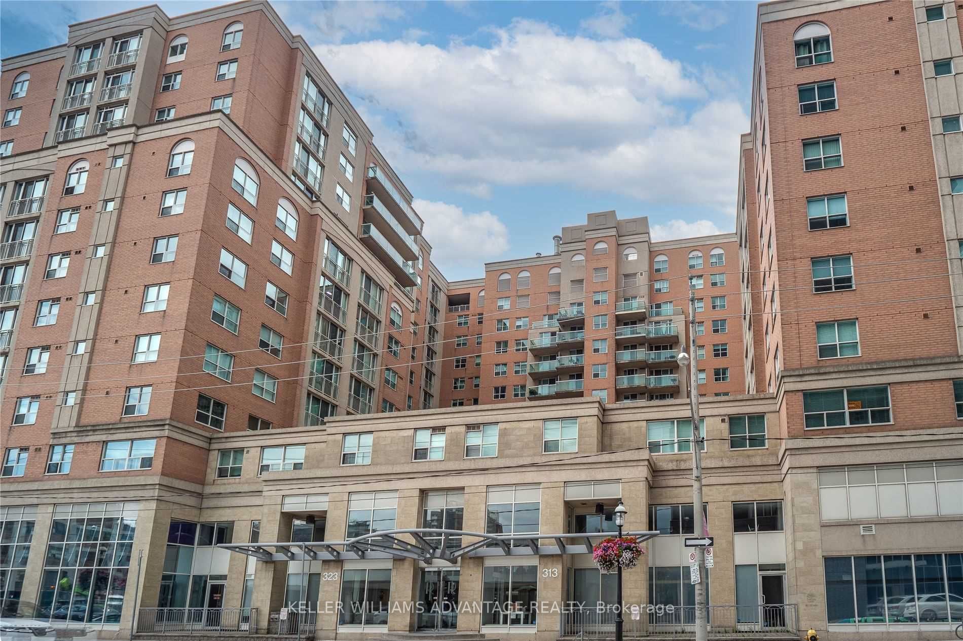 617-323-richmond-st-e-toronto-leased-c6793014-condos-ca