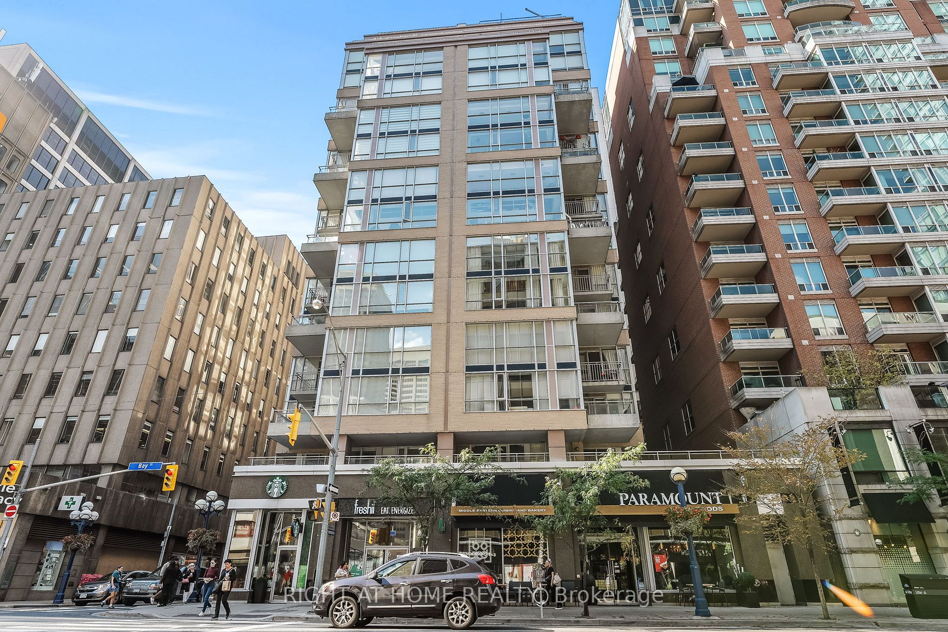 305 80 Cumberland St, Toronto Sold, C7204210 Condos.ca