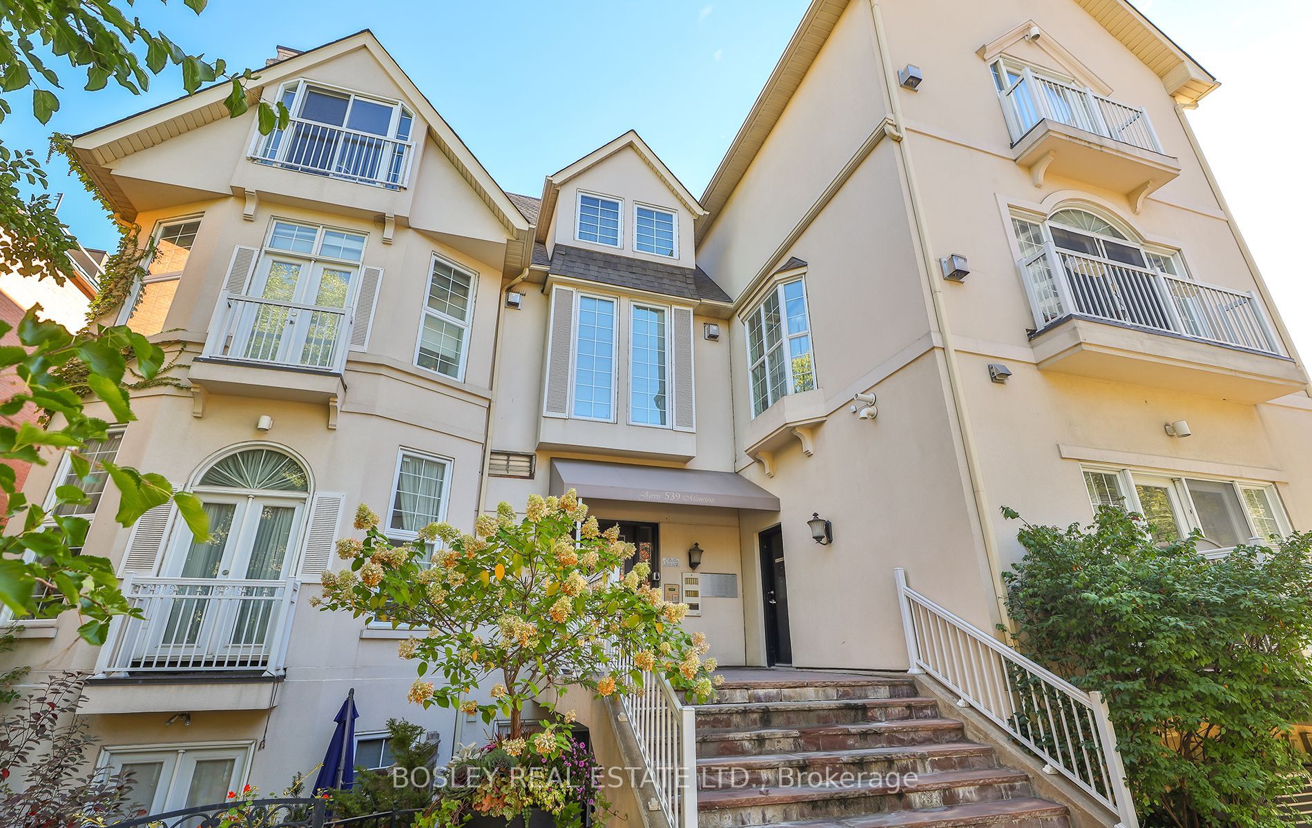 M5 539 Jarvis St, Toronto Sold, C7223782 Condos.ca