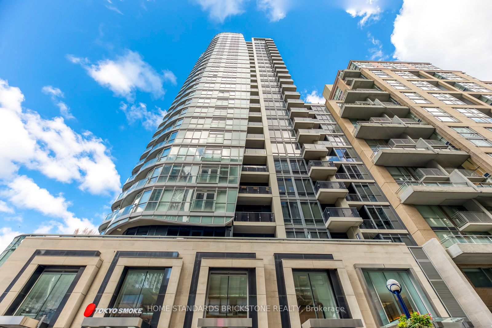 2105 88 Cumberland St, Toronto Terminated, C7228388 Condos.ca
