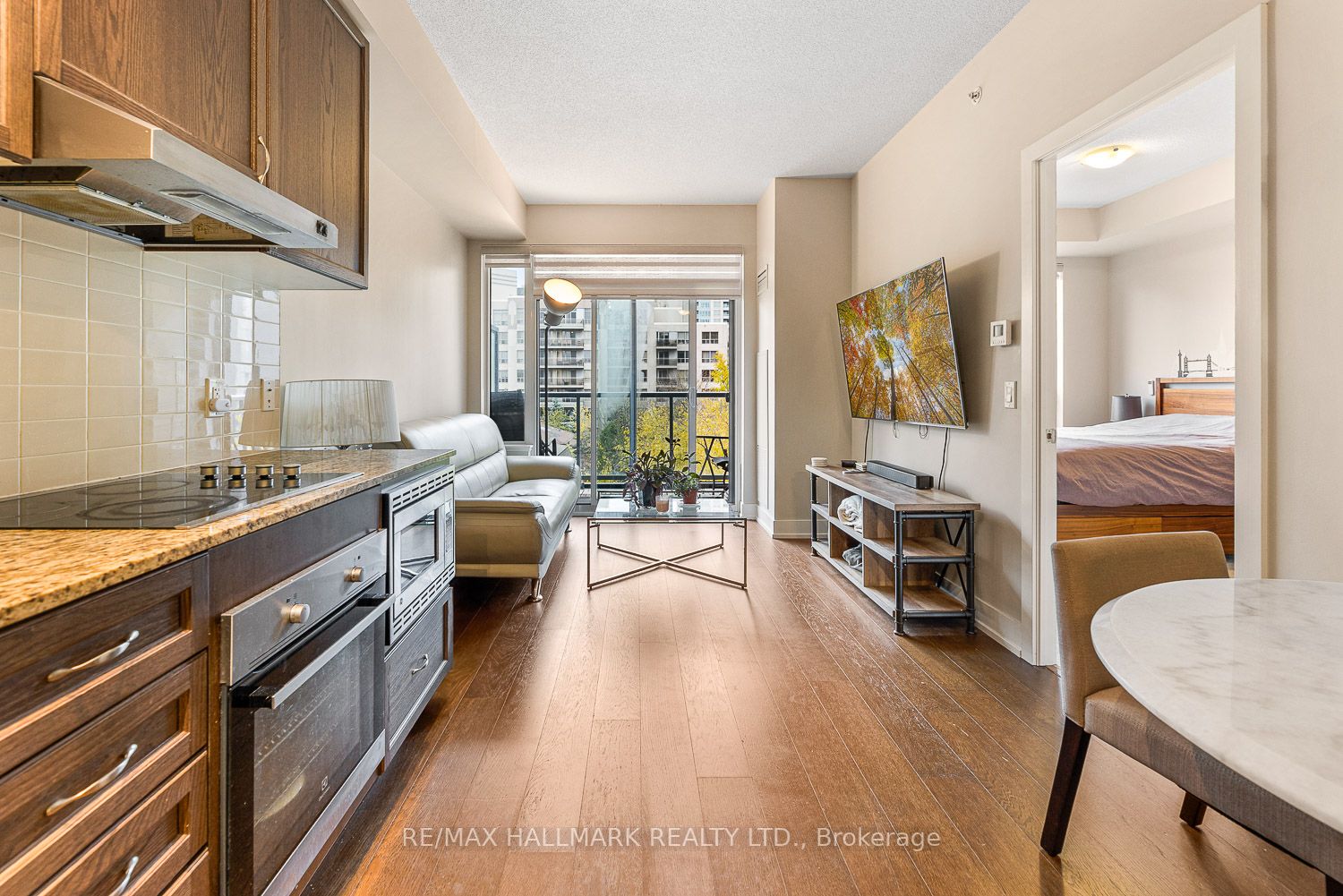 226 7 Kenaston Gdns, North York Leased, C7287462 Condos.ca