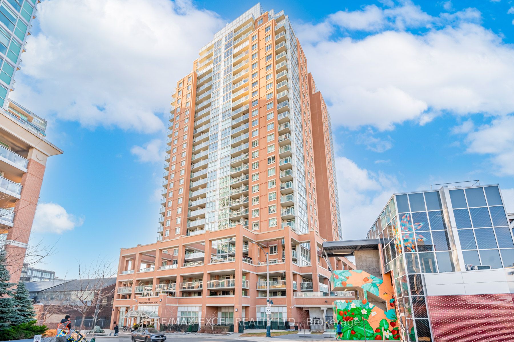 2312 125 Western Battery Rd, Toronto Leased, C7327096 Condos.ca