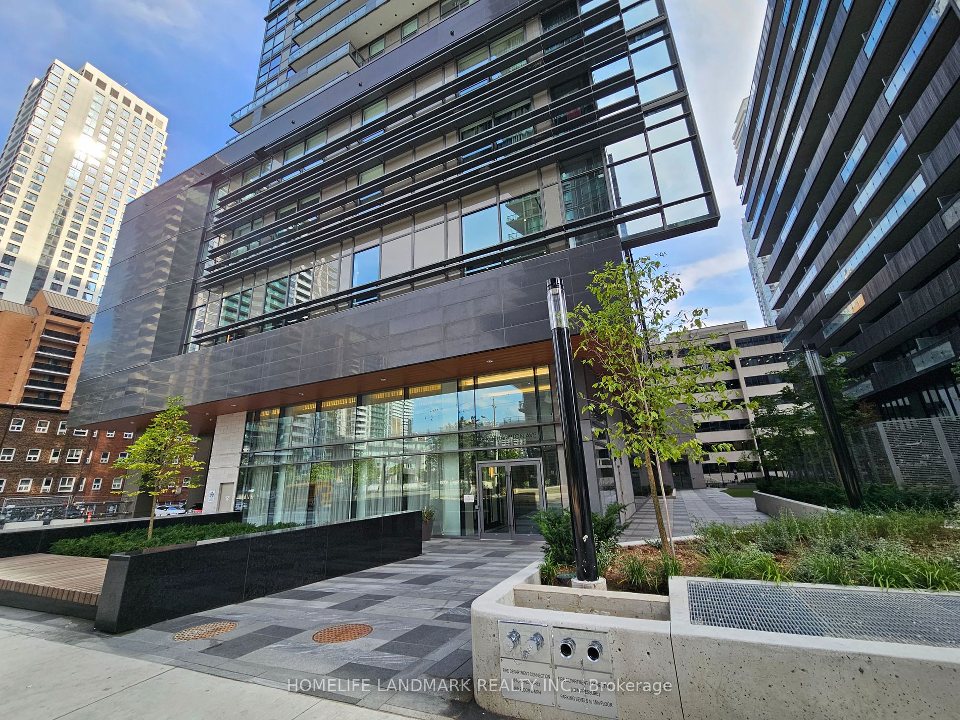 #410 - 39 Roehampton Ave, Toronto | Terminated, C7375376 | Condos.ca