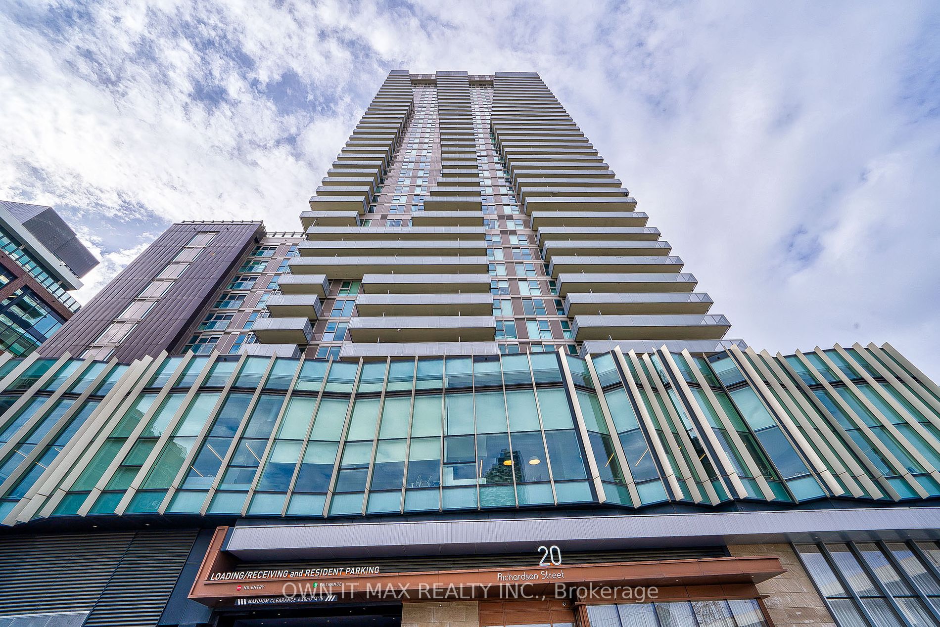 1005 20 Richardson St, Toronto Sold, C8052892 Condos.ca