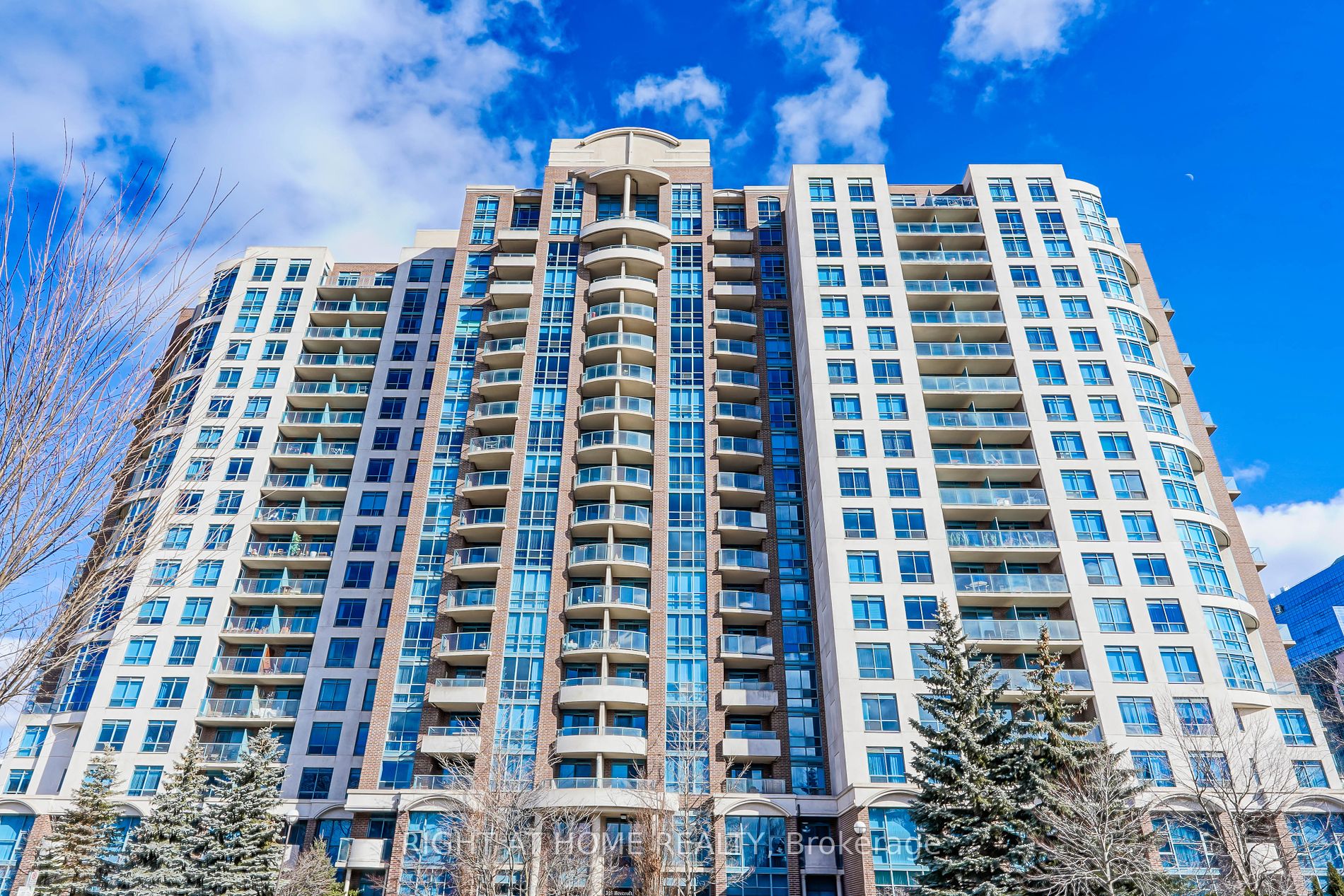 319 233 Beecroft Rd, North York Leased, C8077058 Condos.ca