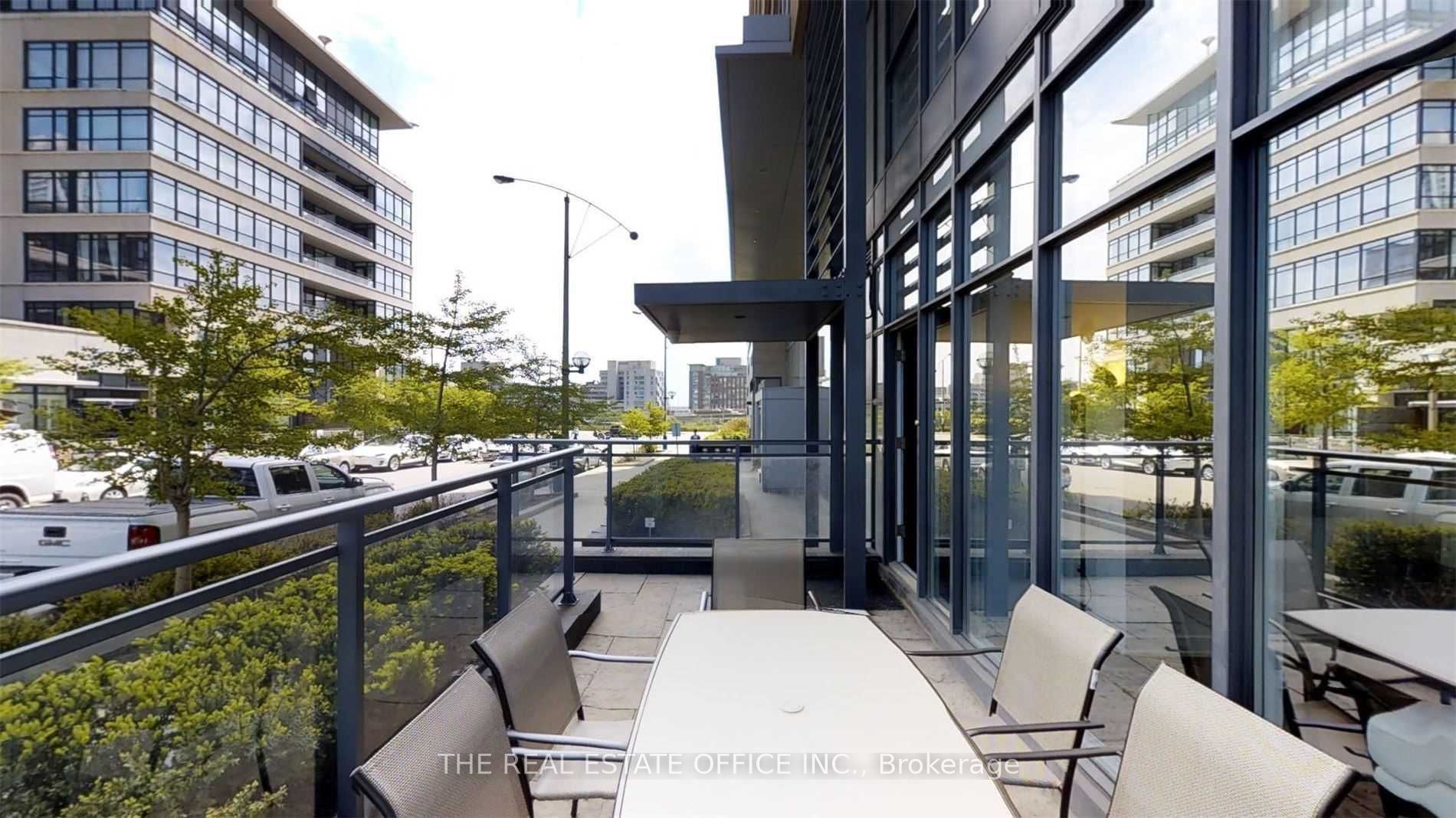 G21 16 Capreol Crt, Toronto For Rent 15,000 Condos.ca