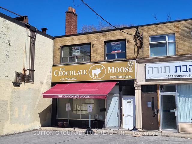 2839 Bathurst St