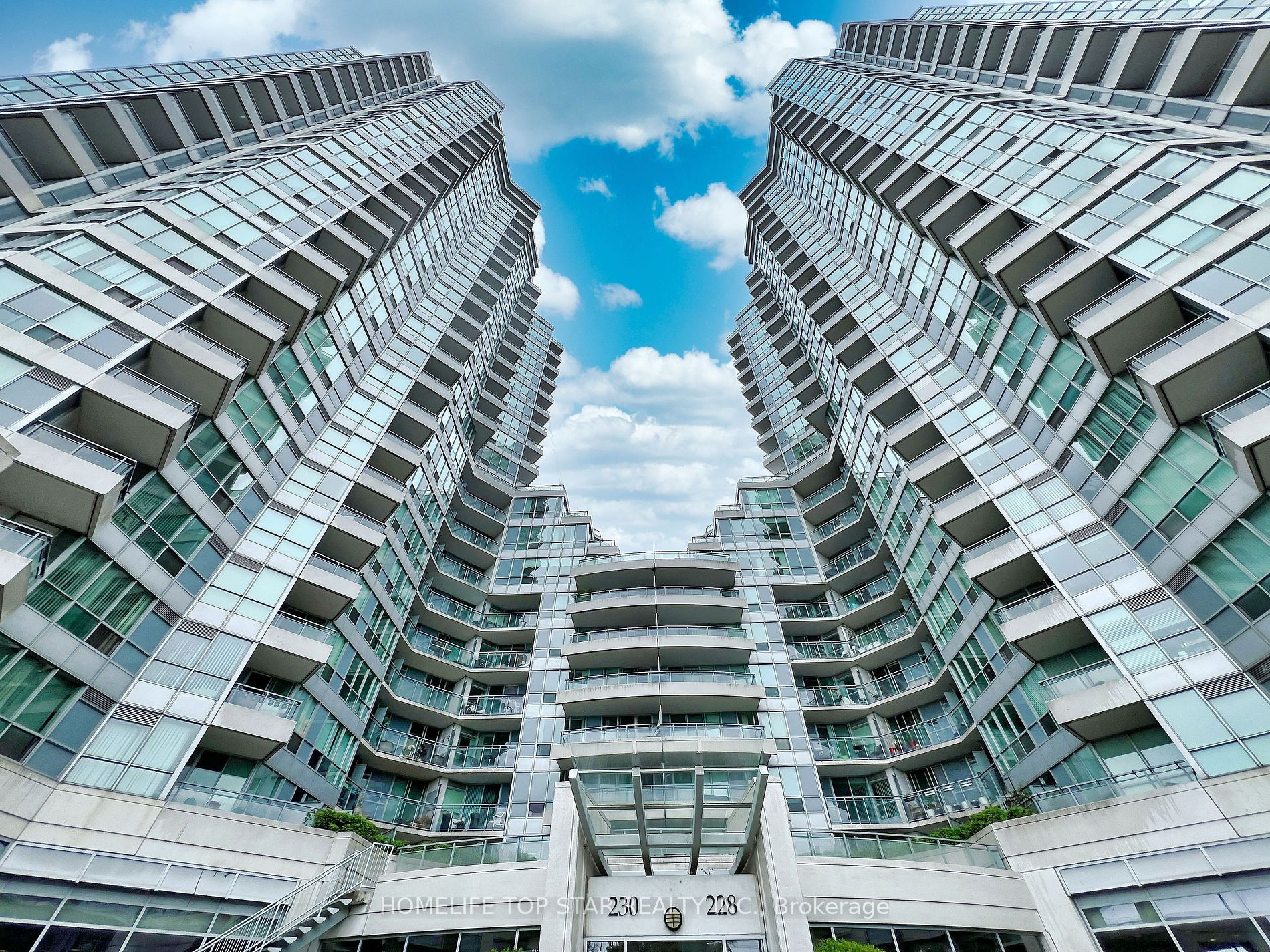 1006 228 Queens Quay W, Toronto For Sale 625,000 Condos.ca