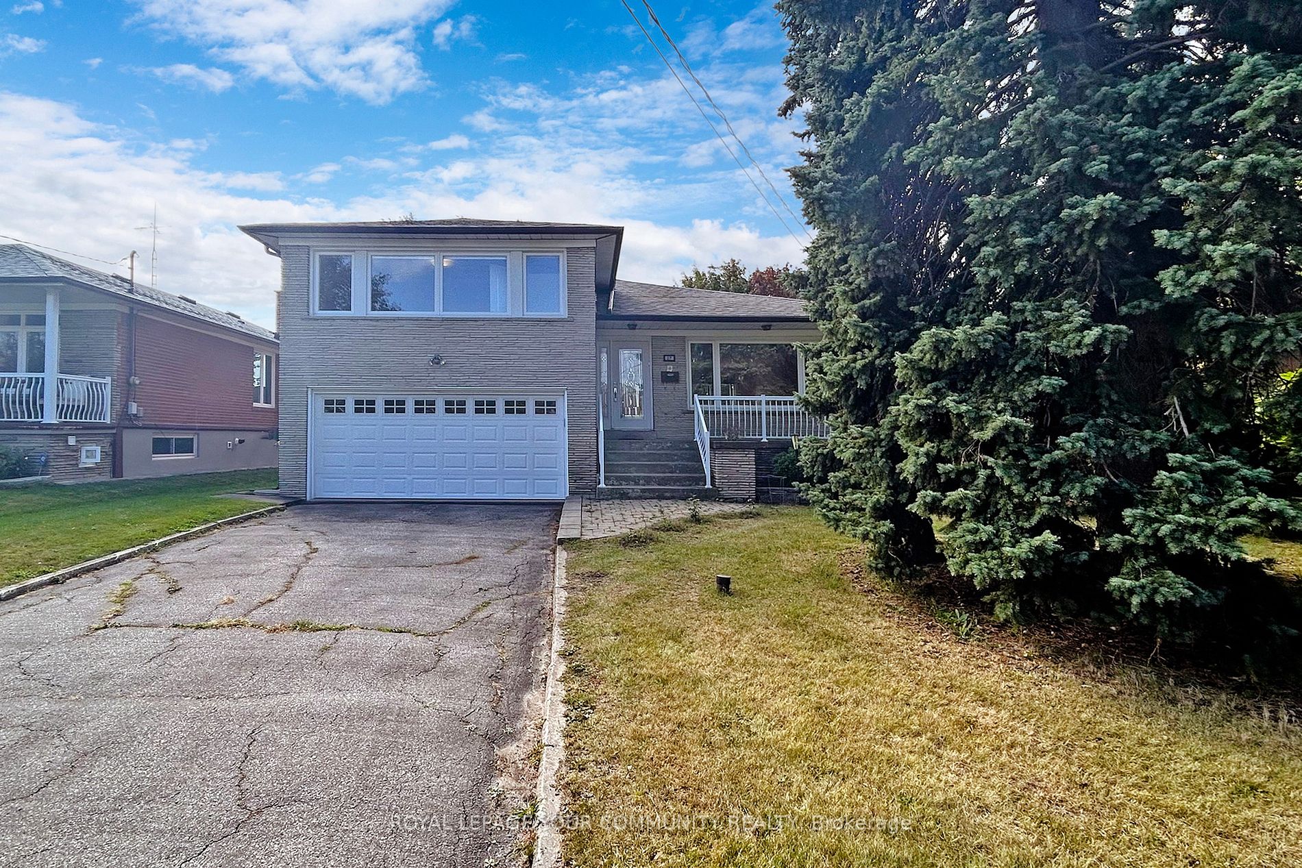 27 Marathon Cres, North York Sold, C8395146 Condos.ca