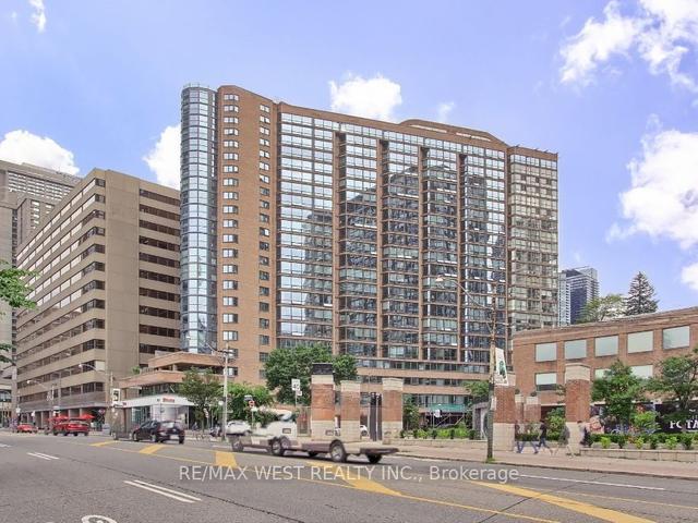 1055 Bay St Condos | 6 Condos for Sale & 6 Condos for Rent | Condos.ca