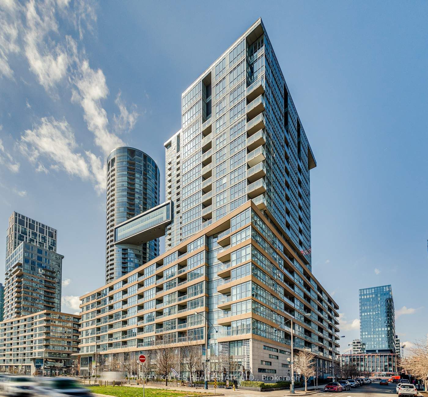 505 10 Capreol Crt, Toronto For Sale 889,000 Condos.ca