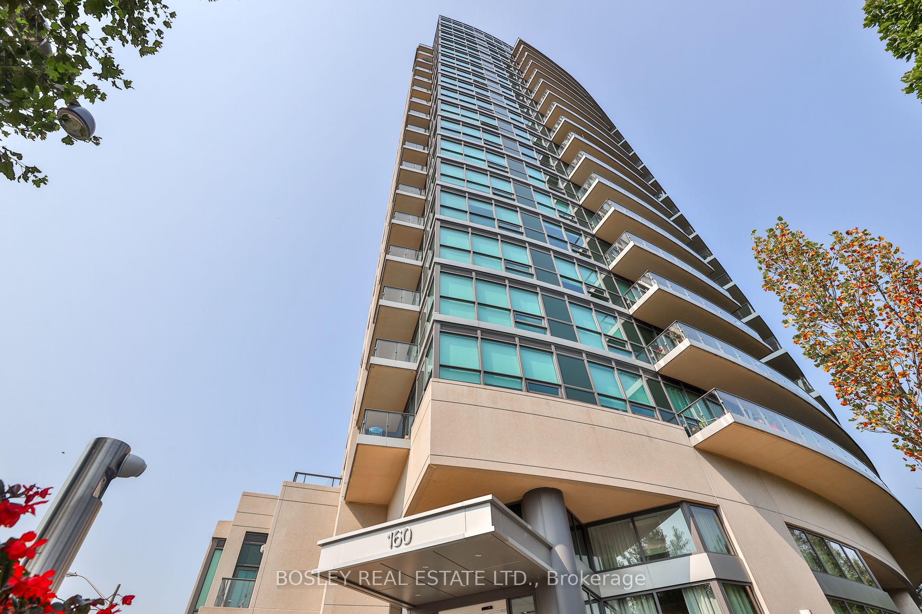 LPH 10 160 Vanderhoof Ave, East York For Sale 469,000 Condos.ca