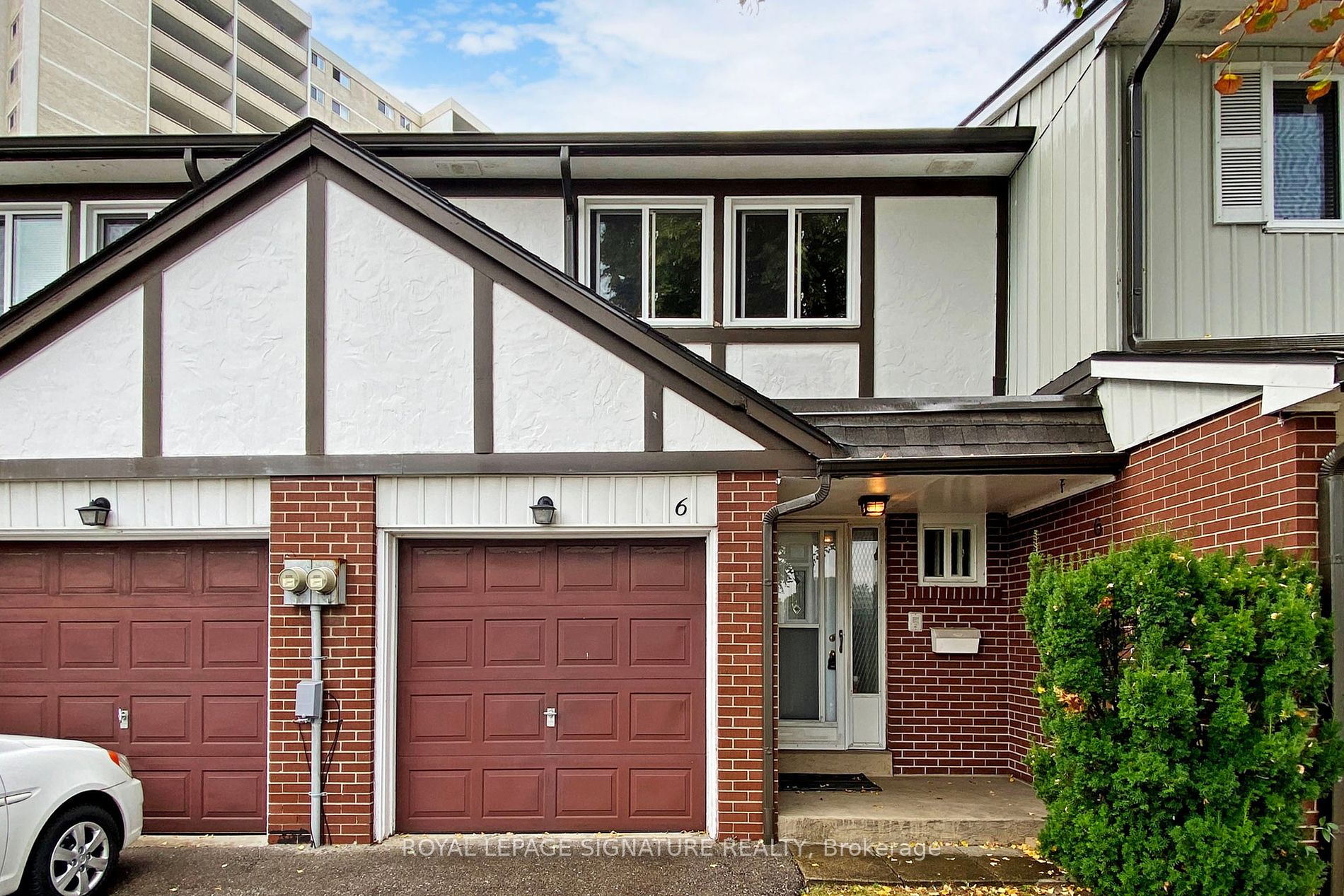 6 Farm Green Way, North York Sold, C9377097 Condos.ca