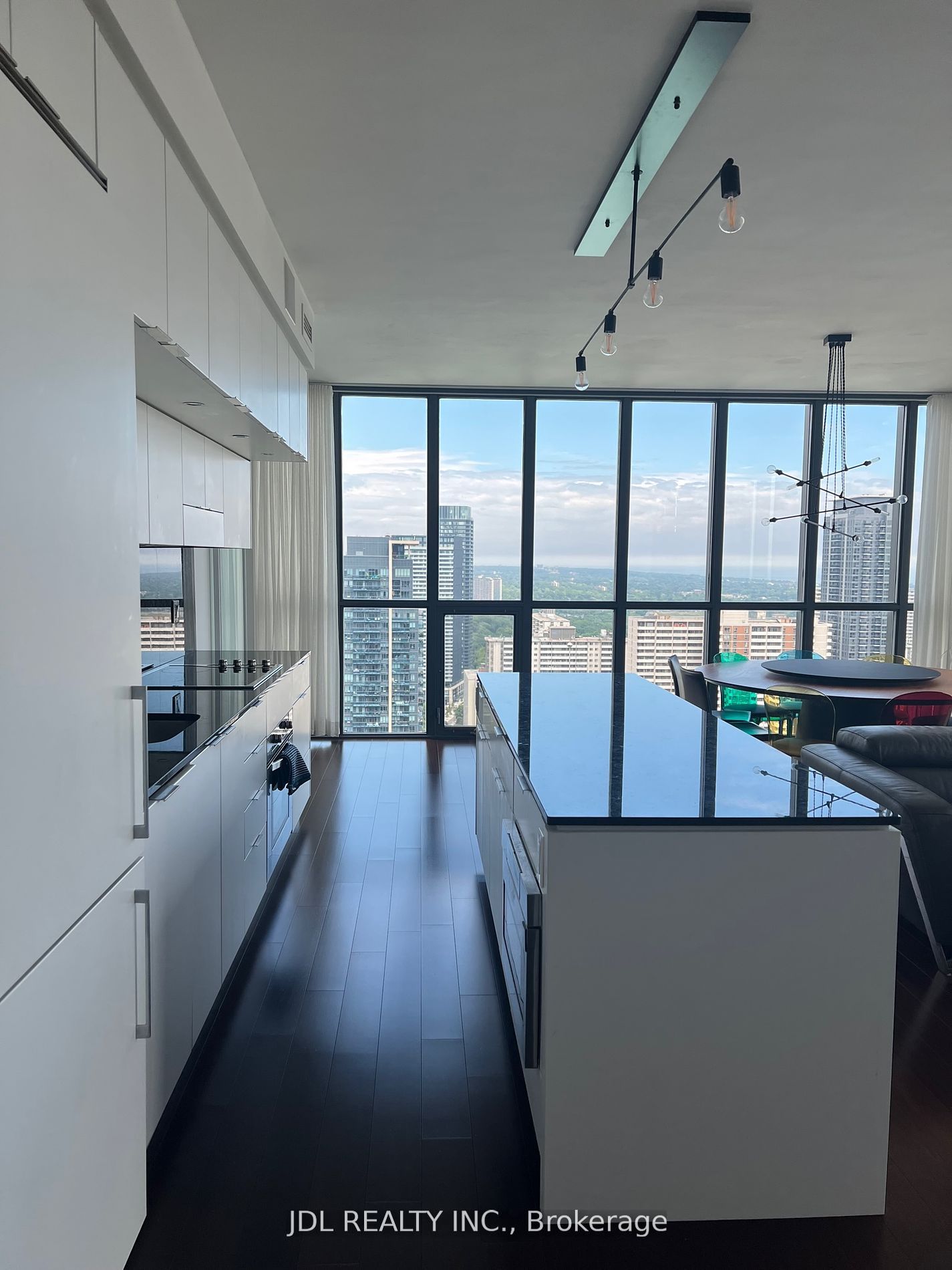 3601 110 Charles St E St, Toronto For Rent 6,800 Condos.ca