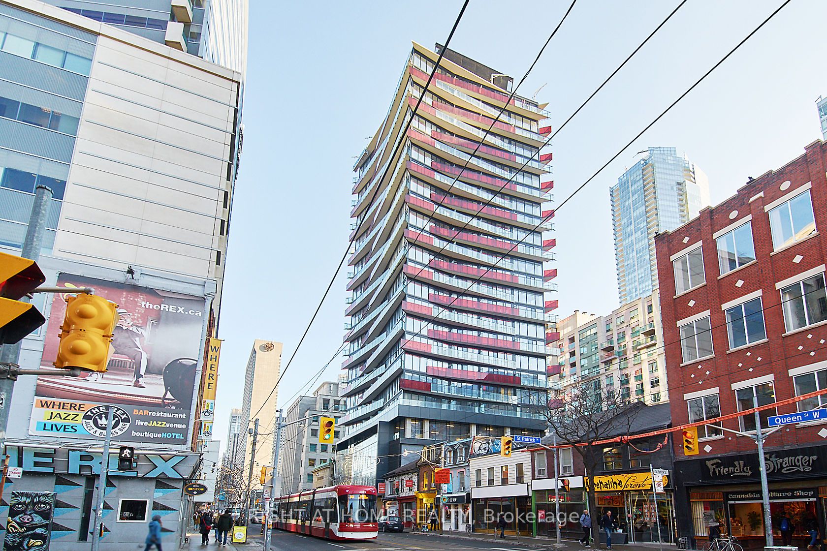 2406 215 Queen St W, Toronto For Rent 2,200 Condos.ca