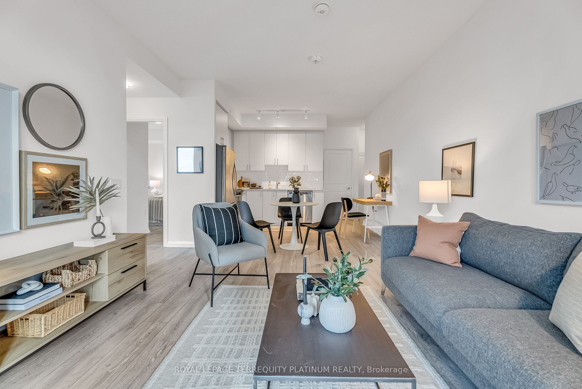 367 60 Ann O'Reilly Rd, Toronto For Sale 675,000 Condos.ca