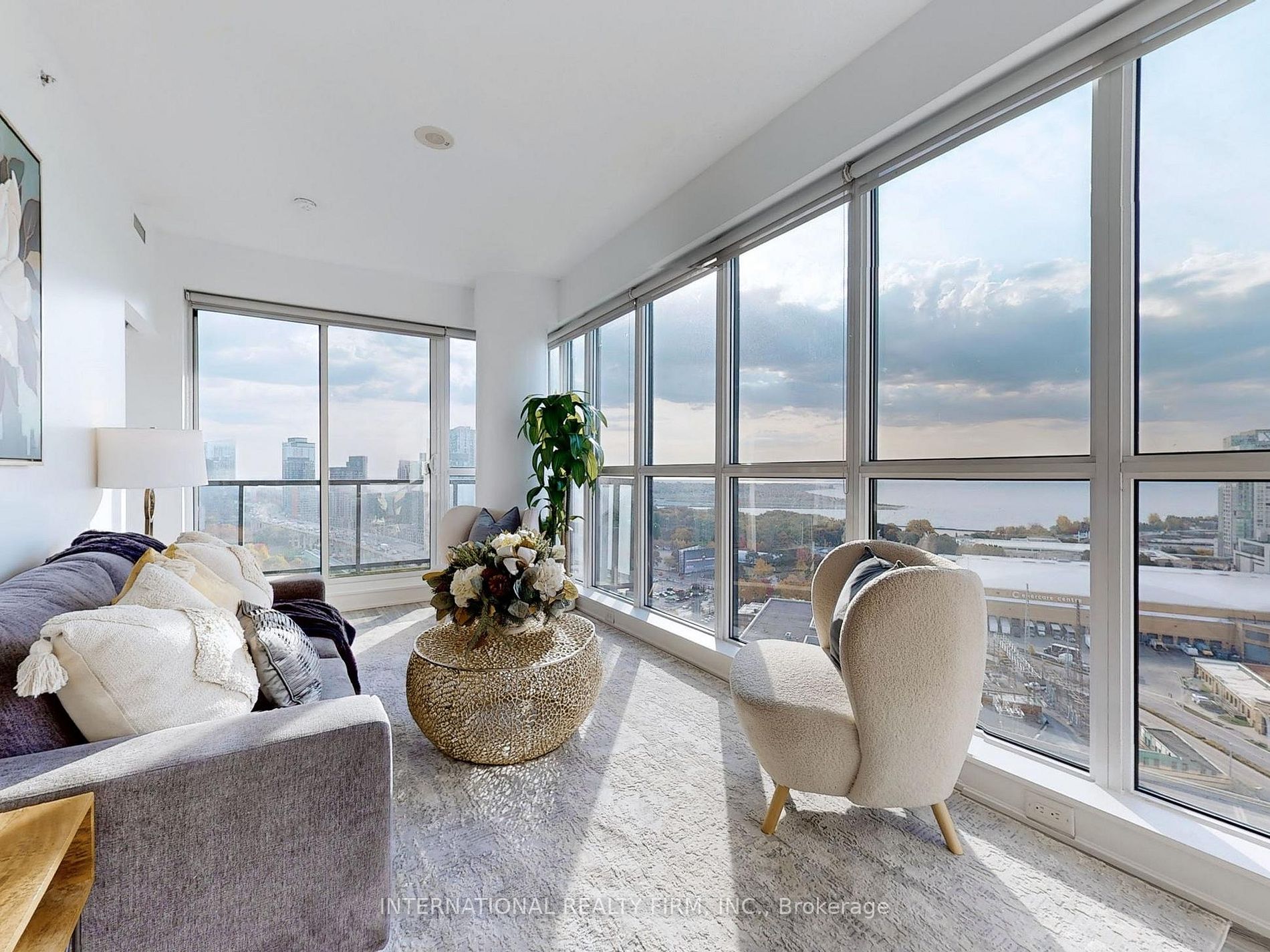 2013 51 East Liberty St, Toronto For Sale 849,000 Condos.ca