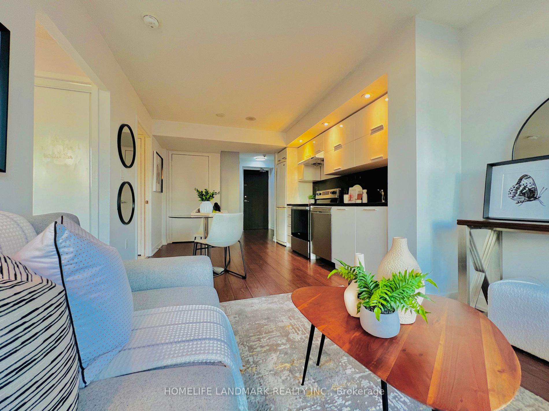 1708 25 Capreol Crt, Toronto For Sale 553,000 Condos.ca