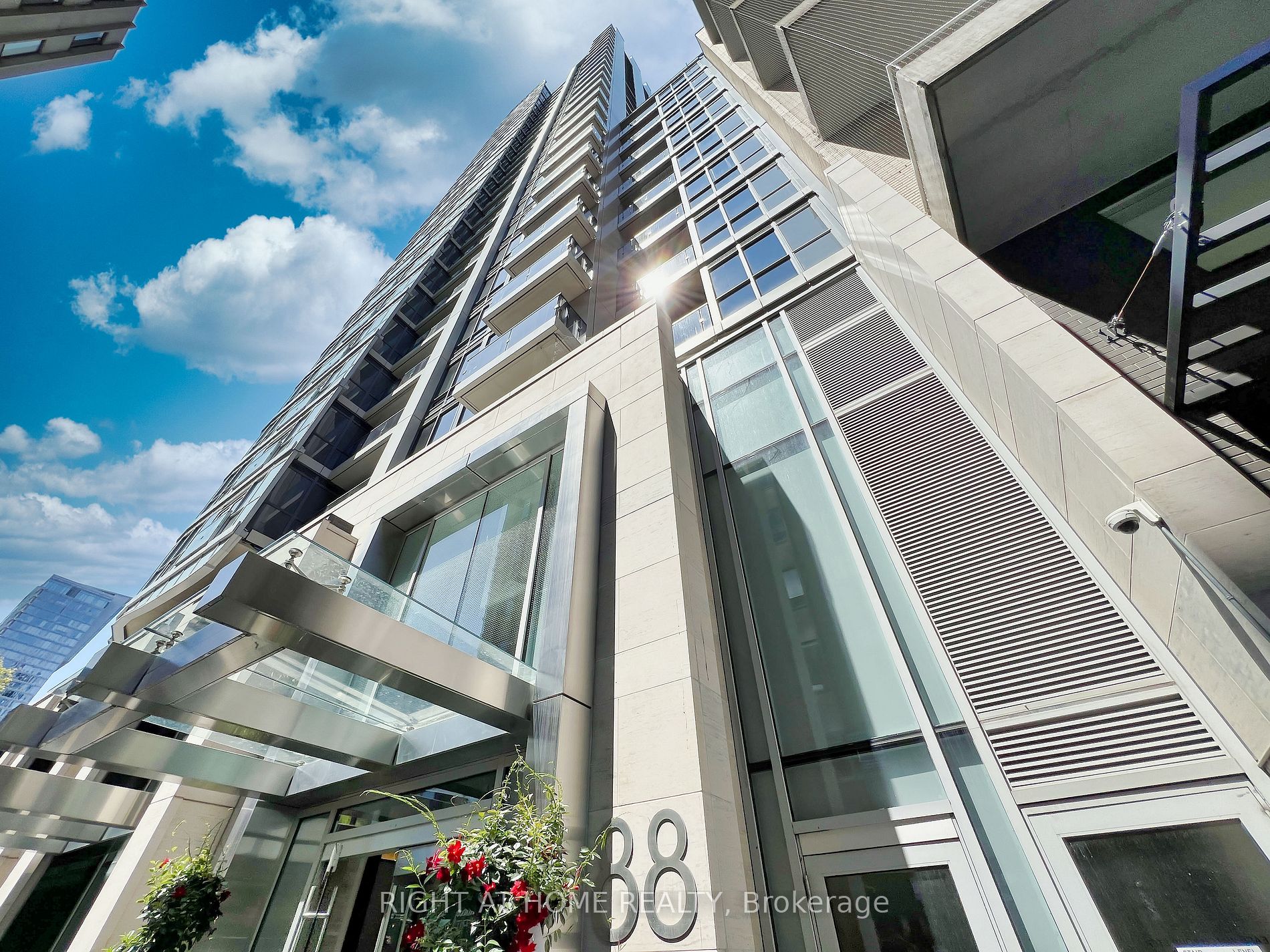 2306 88 Cumberland St, Toronto For Rent 4,200 Condos.ca