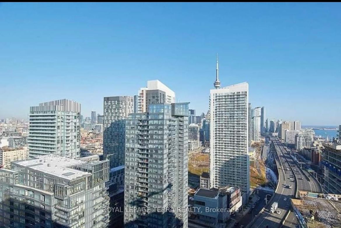 LPH5 20 Bruyeres Mews, Toronto For Rent 3,150 Condos.ca