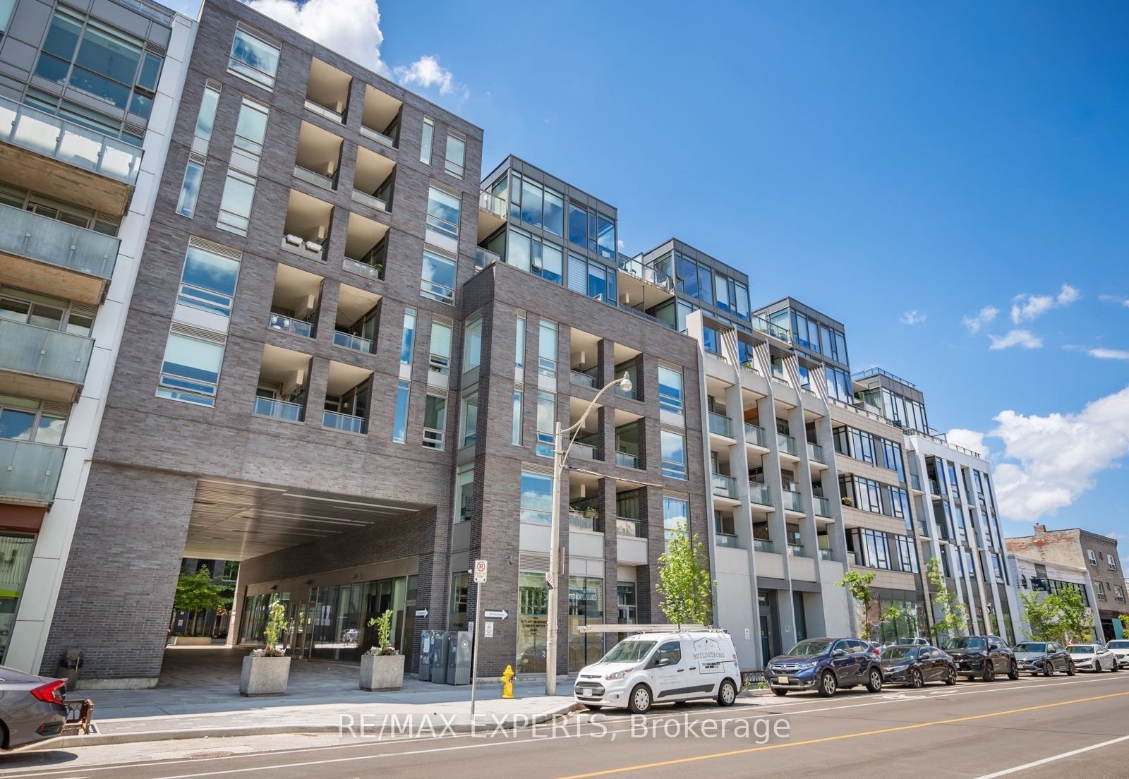 205 20 Gladstone Ave, Toronto For Sale 699,000 Condos.ca