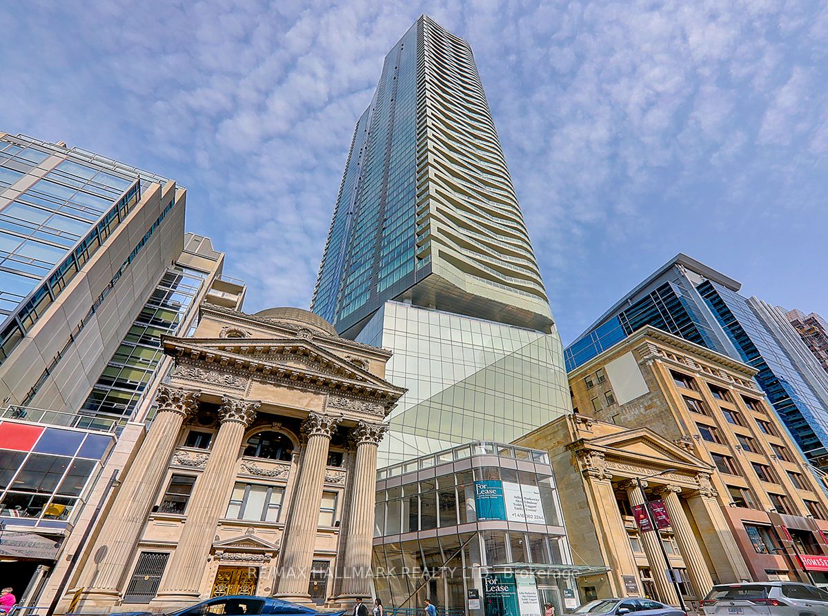 2614 197 Yonge St, Toronto For Rent 2,295 Condos.ca
