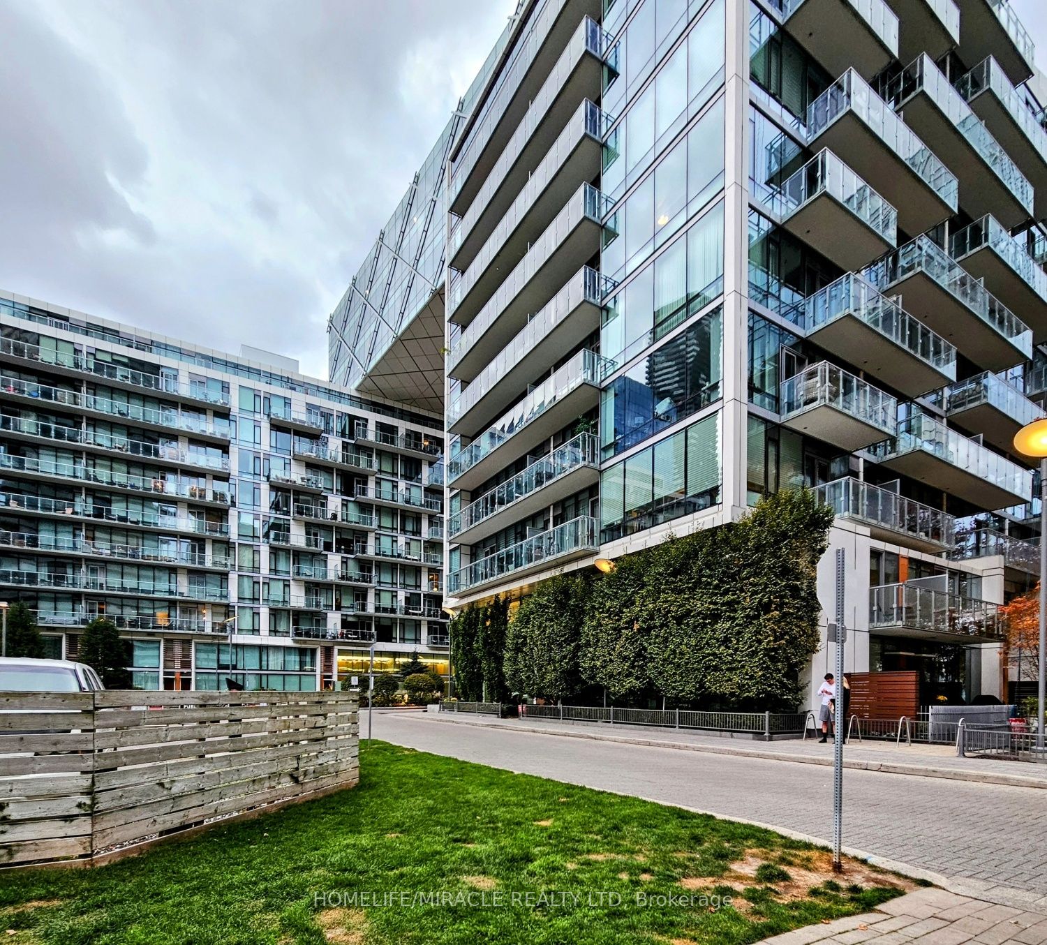532 39 Queens Quay E, Toronto For Rent 2,850 Condos.ca