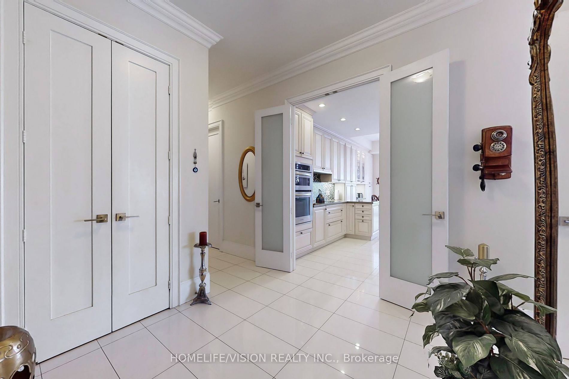 2620 70 Roehampton Ave, Toronto For Sale 1,799,000 Condos.ca