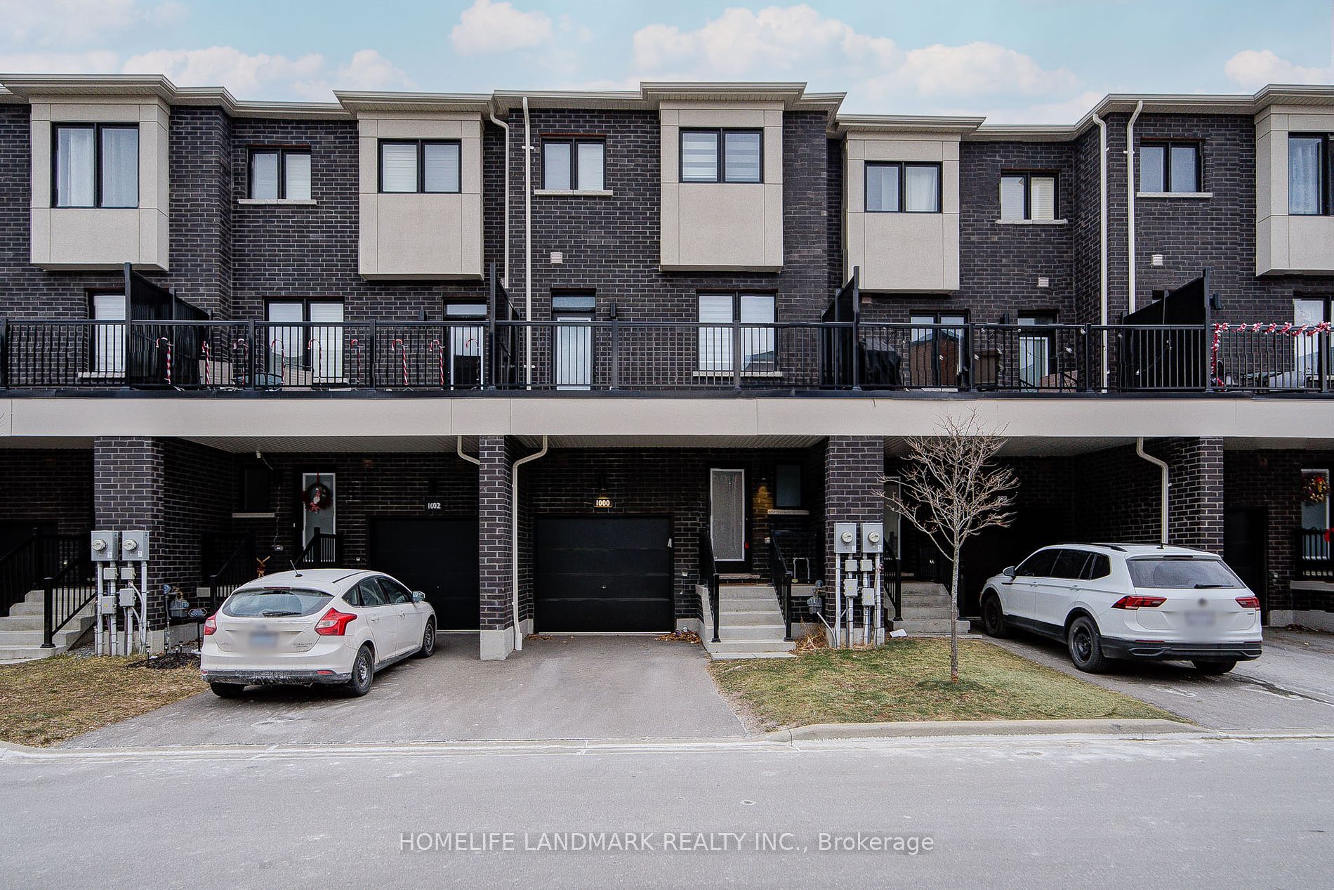 1000 Kicking Horse Path, | For Rent @ $3,100 | Condos.ca