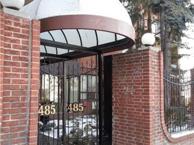 812 - 485 Kingston Rd