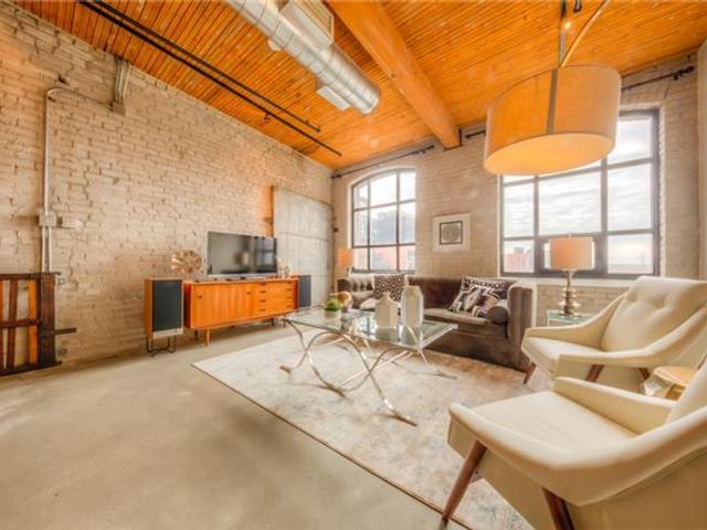 430 - 68 Broadview Ave