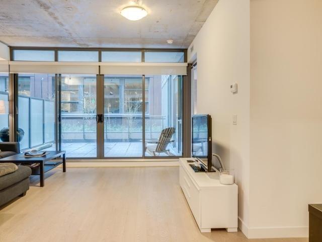 219 - 90 Broadview Ave