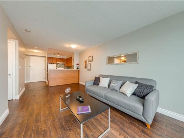 3008 - 38 Lee Centre Dr