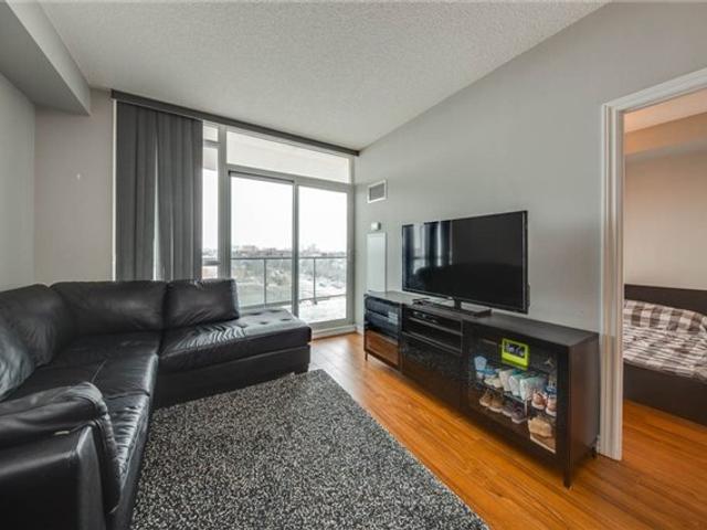 807 - 1328 Birchmount Rd