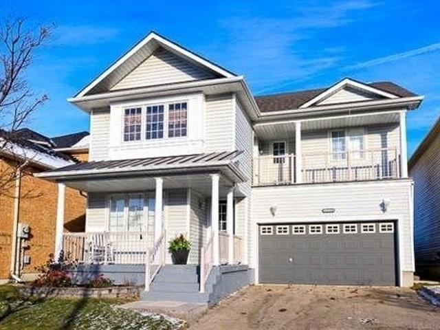 1210 Wadebridge Cres