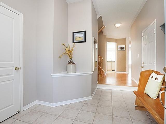 70 Loughlin Hill Cres